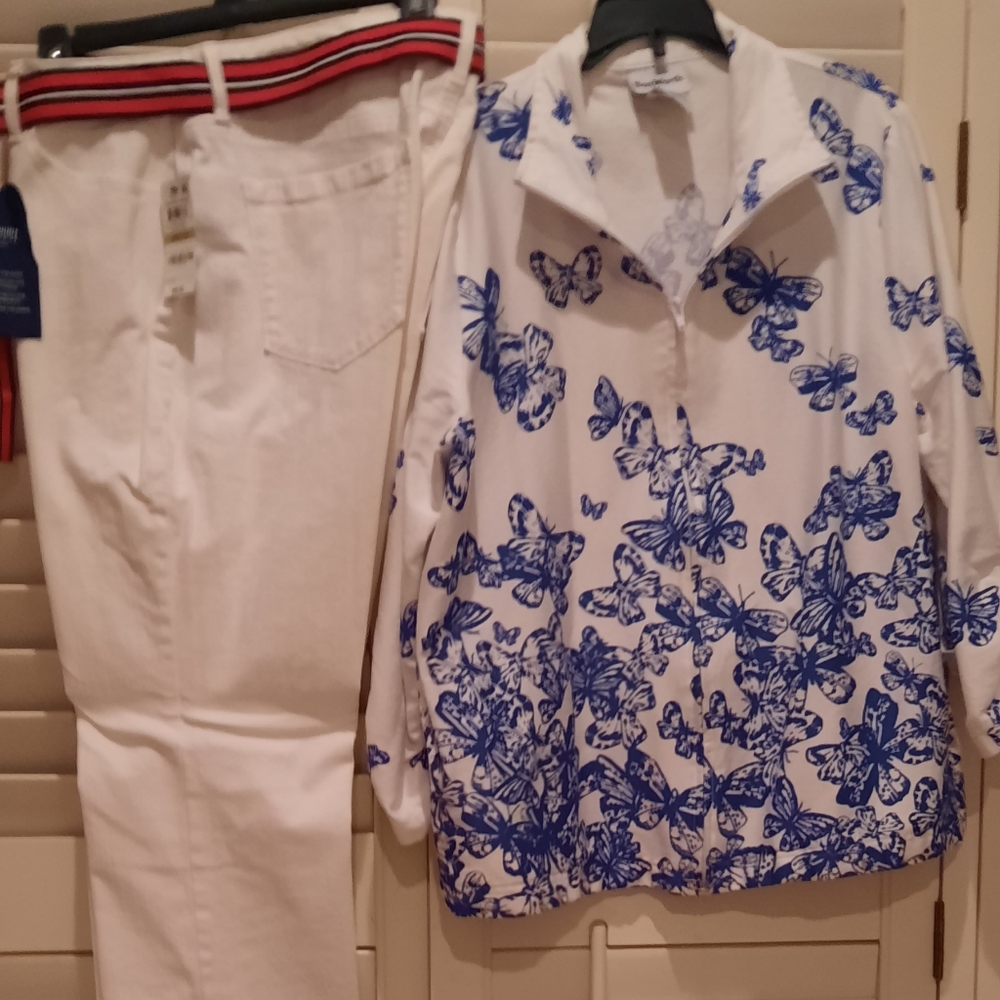 Macy's brand pants and top pants are NWT